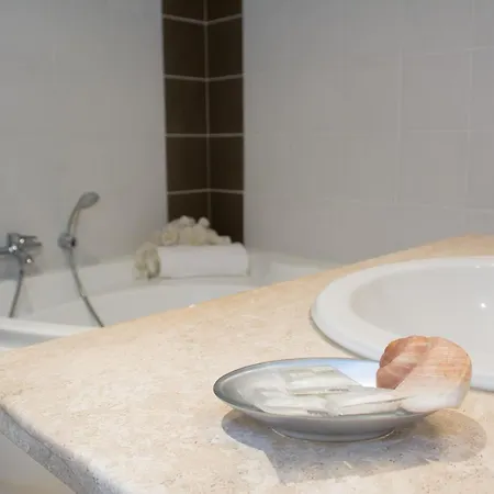 Roc E Mare Hotel Propriano (Corsica)