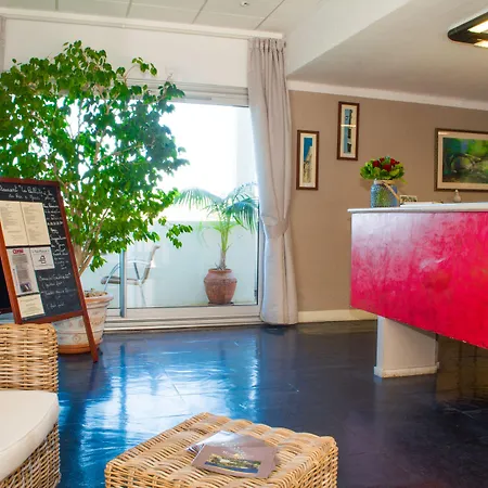 Hotel Roc E Mare