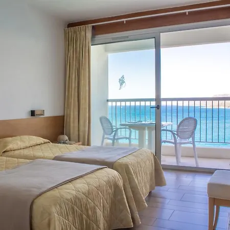 Roc E Mare Hotel