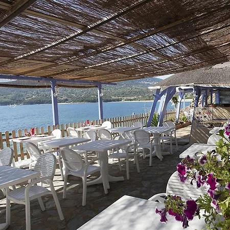 Hotel Roc E Mare 3*
